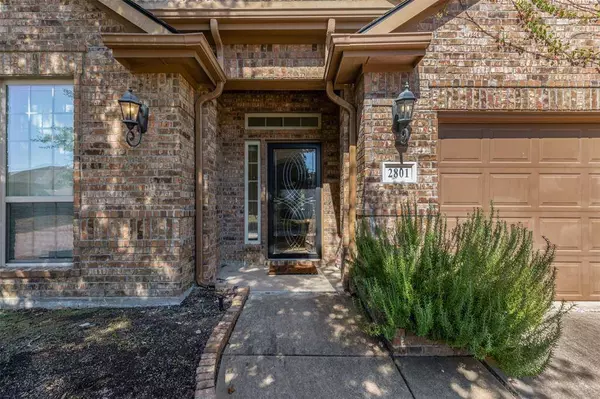 2801 Fulmar Lane, Mesquite, TX 75181