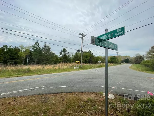 5445 Mooresville RD, Kannapolis, NC 28081