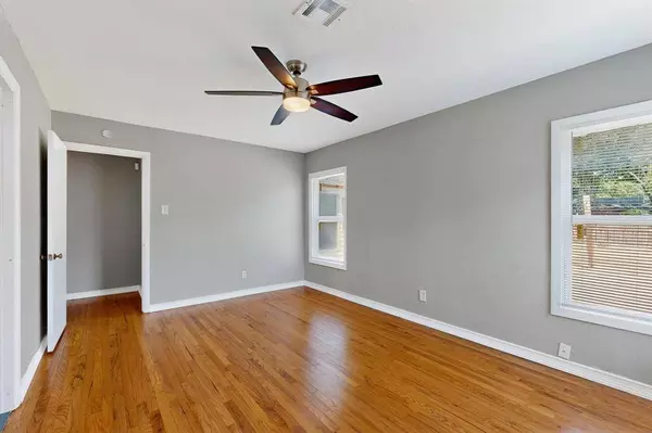 1900 Hilltop Drive, Garland, TX 75042