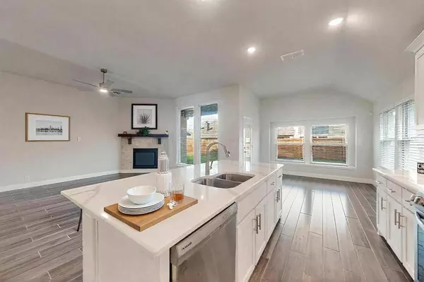 1312 Highcroft Lane, Forney, TX 75126