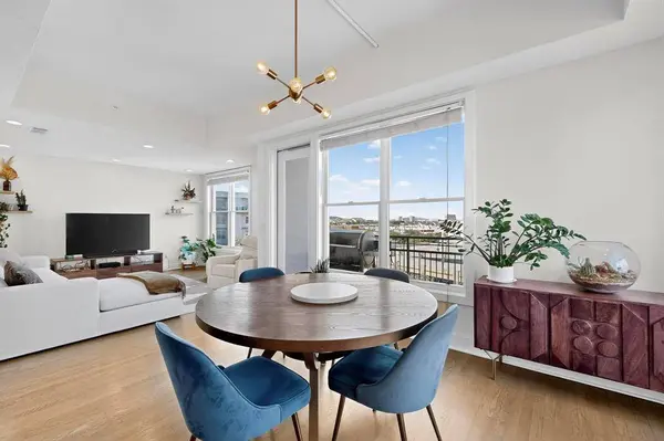 5055 Addison Circle #736, Addison, TX 75001