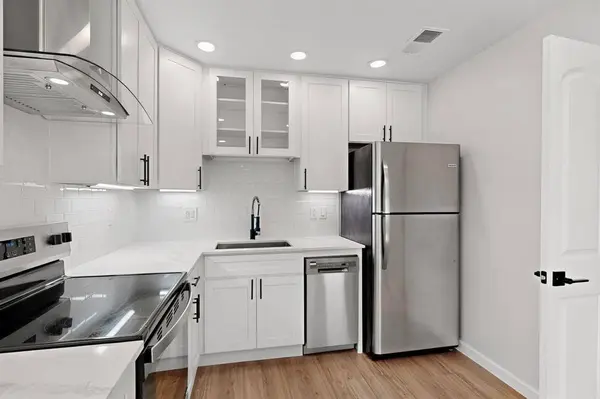 5731 Harvest Hill Road #1044, Dallas, TX 75230