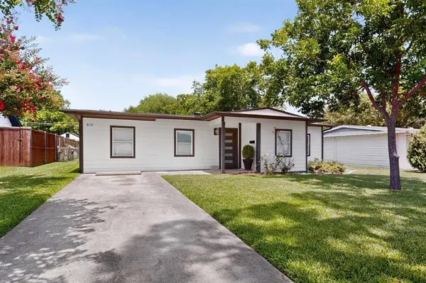 813 Travis Street, Garland, TX 75040