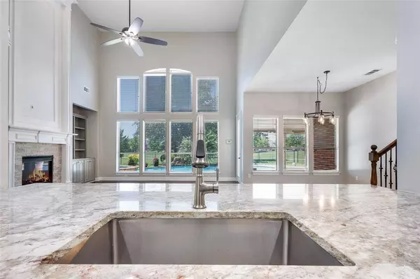 8210 Cherry Hills Lane, Rowlett, TX 75089