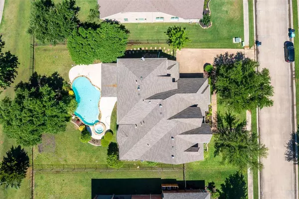 8210 Cherry Hills Lane, Rowlett, TX 75089