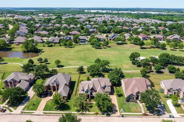 8210 Cherry Hills Lane, Rowlett, TX 75089