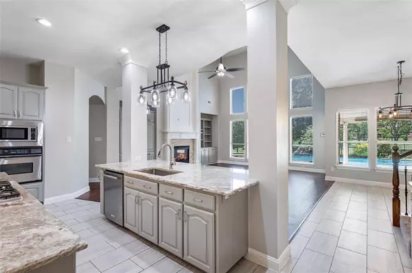 8210 Cherry Hills Lane, Rowlett, TX 75089