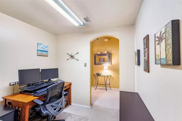 10901 Nantucket Drive, Rowlett, TX 75089