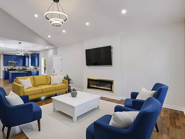 The Executive Royal Blue Floorplan