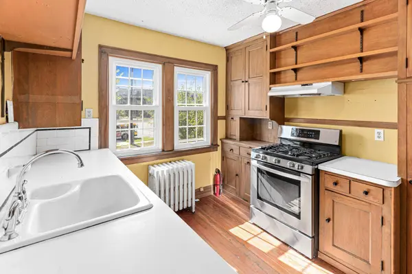 2925 Sunset BLVD, Minneapolis, MN 55416