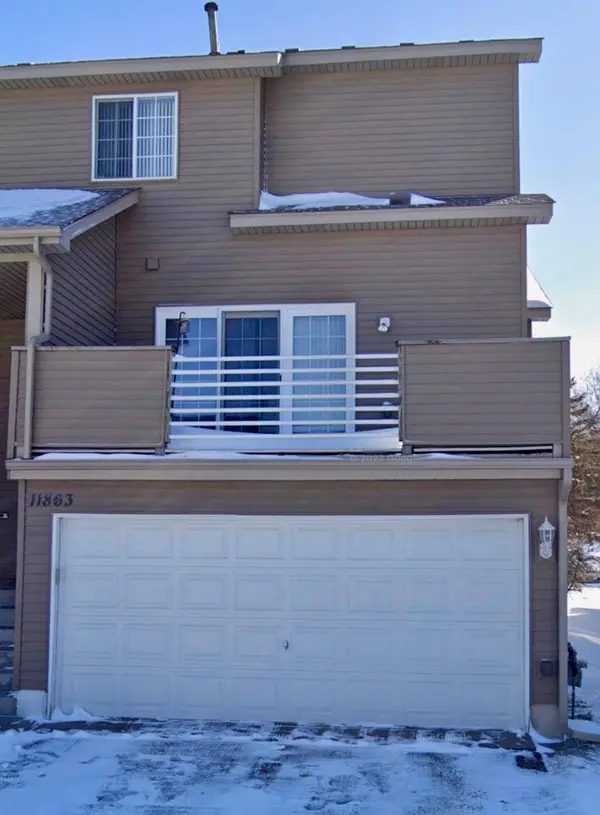 11863 River Hills DR, Burnsville, MN 55337