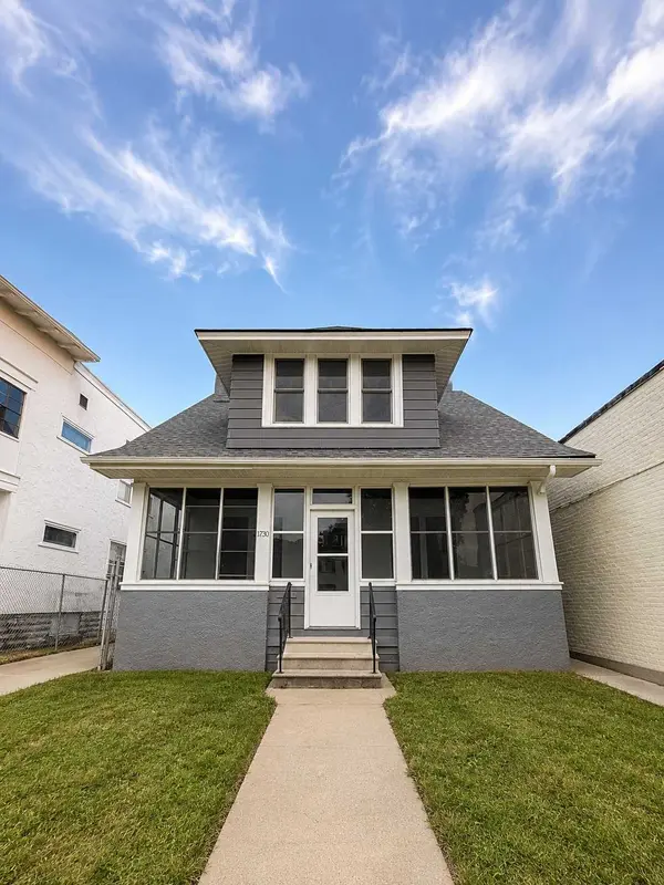 1730 Grand AVE, Saint Paul, MN 55105