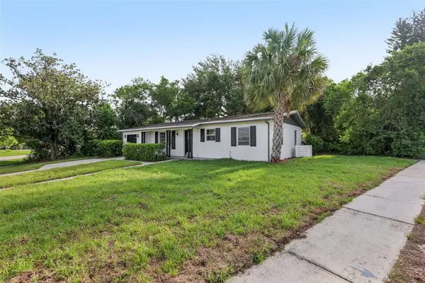 1320 E LOMBARDY DR, Deltona, FL 32725