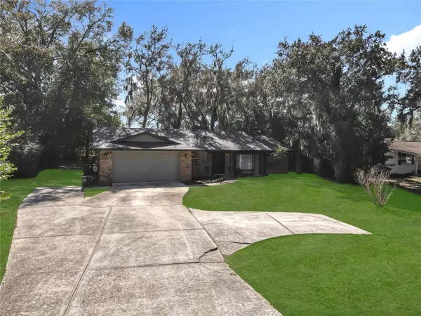 131 E HIGHBANKS RD, Debary, FL 32713