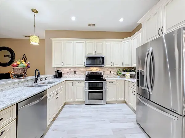 1105 SHADOWBROOK TRL, Winter Springs, FL 32708