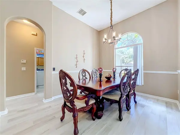 1105 SHADOWBROOK TRL, Winter Springs, FL 32708