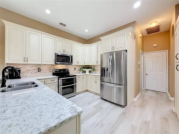 1105 SHADOWBROOK TRL, Winter Springs, FL 32708