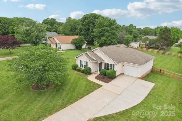 908 Dairy Meadow CT, Monroe, NC 28110