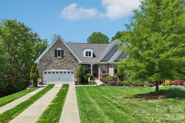 17914 Culross LN, Charlotte, NC 28278