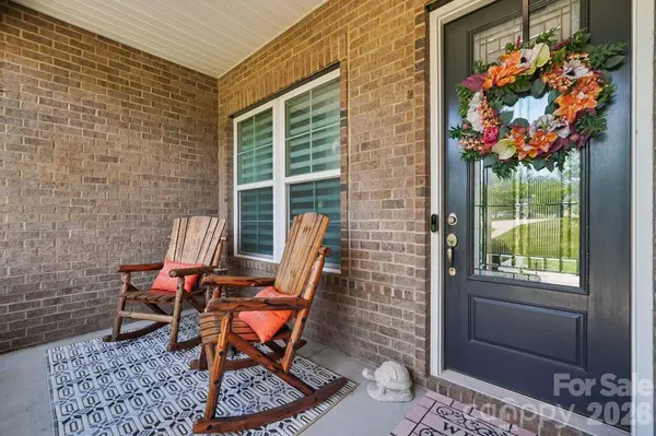 17914 Culross LN, Charlotte, NC 28278