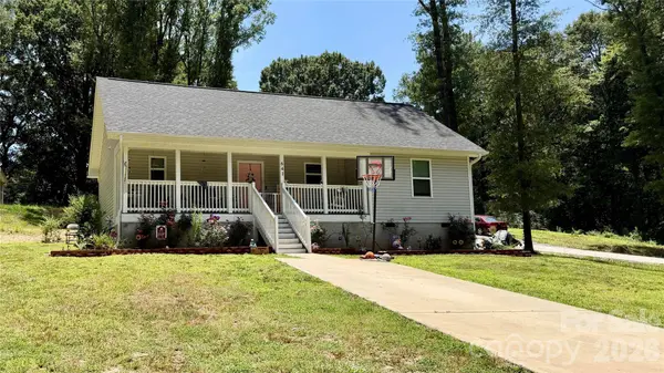 641 Johns LN, Gastonia, NC 28052
