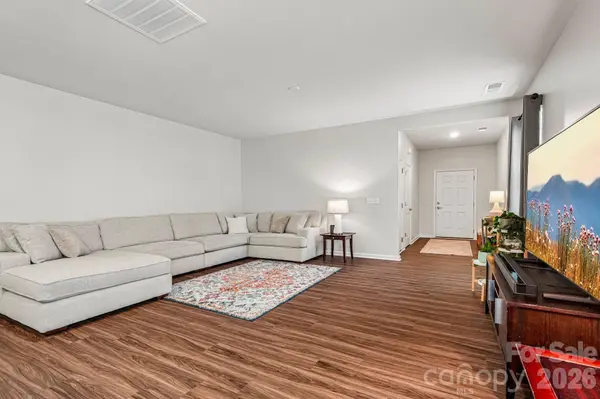 1762 Otter Perch LN, Fort Mill, SC 29715