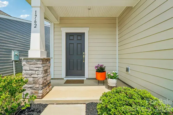 1762 Otter Perch LN, Fort Mill, SC 29715
