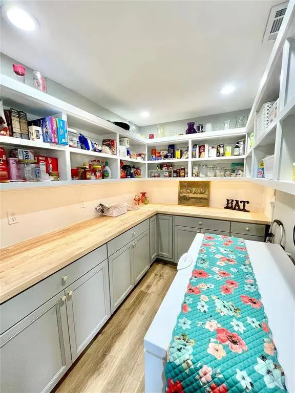 7563 Farm Road 128, Ben Franklin, TX 75415