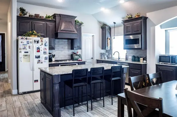 2550 Brookside Drive, Royse City, TX 75189