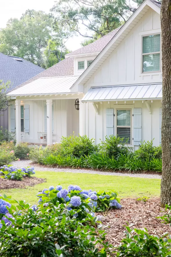 FocusCreative_15EchoLane_17183-HDR