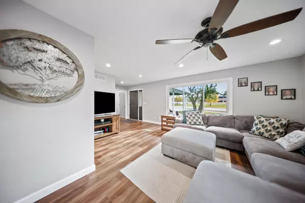 St Cloud, MN 56301-4875,617 Roosevelt Rd