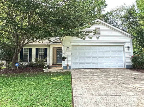 5434 Starflower DR, Charlotte, NC 28215