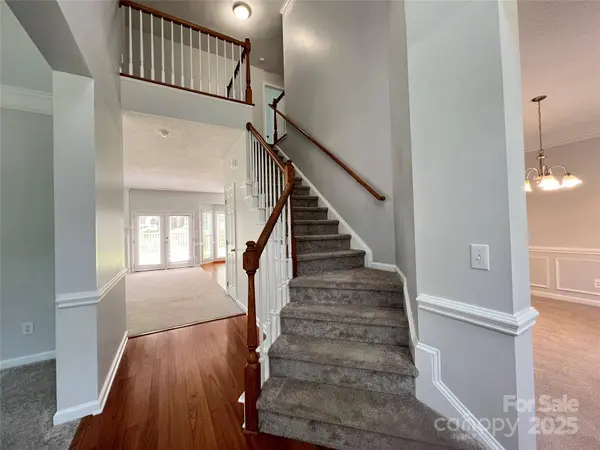 2609 Lamp Post LN, Kannapolis, NC 28081