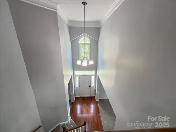 2609 Lamp Post LN, Kannapolis, NC 28081