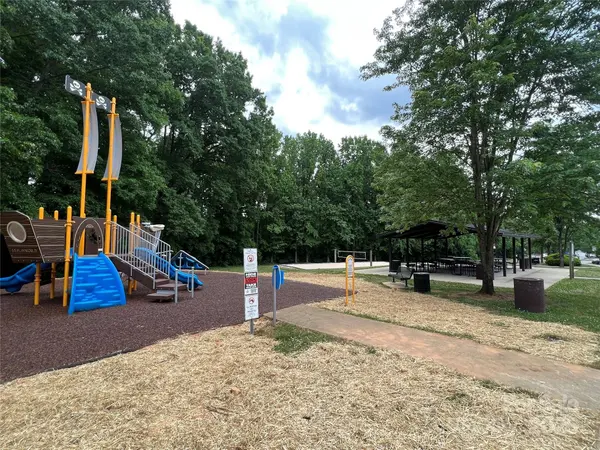 2605 Lamplighter DR, Kannapolis, NC 28081