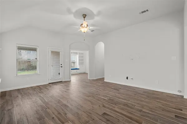 1604 Palo Duro Canyon DR, League City, TX 77573