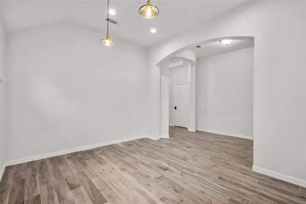 1604 Palo Duro Canyon DR, League City, TX 77573