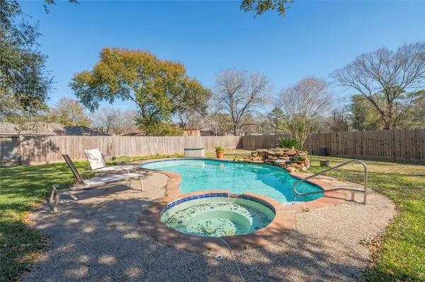 20310 Landshire DR, Humble, TX 77338