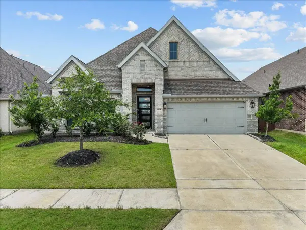 9934 Starry Night LN, Manvel, TX 77578