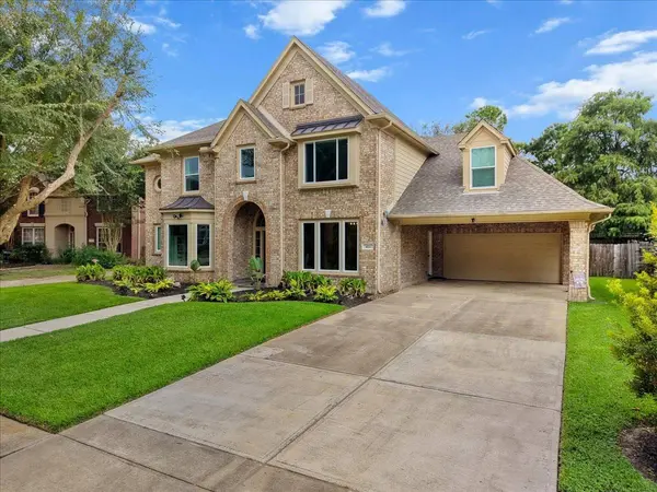 4111 Crimson Oak CT, Houston, TX 77059