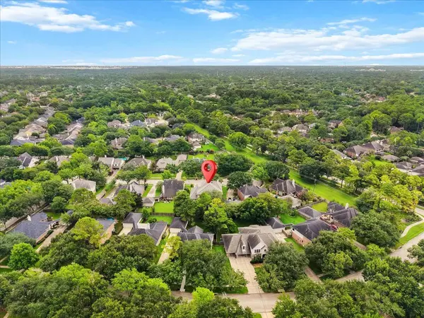 4111 Crimson Oak CT, Houston, TX 77059