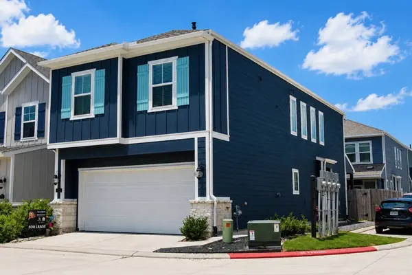624 Pelican DR