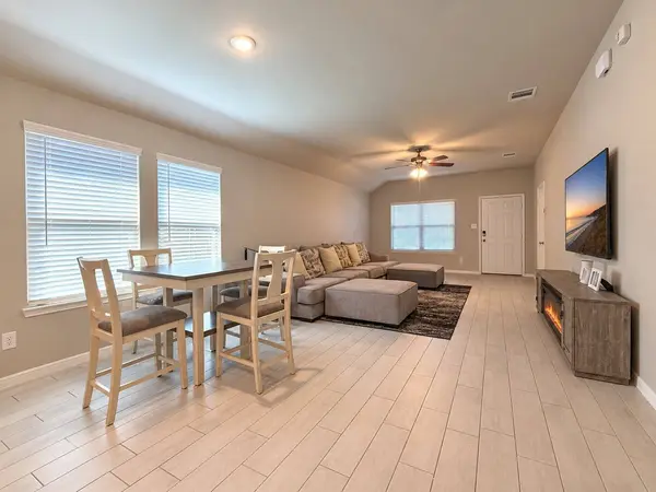 13313 Dalvay Beach DR, Texas City, TX 77568