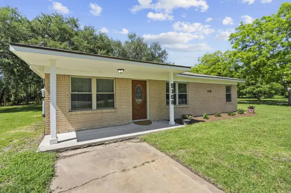 5108 Fm 1765, La Marque, TX 77568