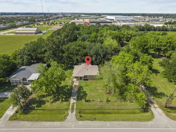 5108 Fm 1765, La Marque, TX 77568