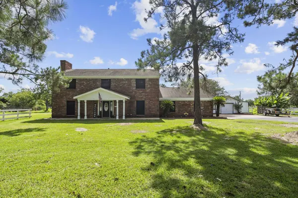 7009 Avenue R, Santa Fe, TX 77510