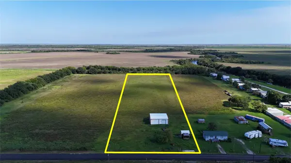 11705 Landrum RD, Santa Fe, TX 77510