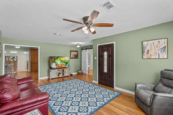 4630 Hudson RD, Santa Fe, TX 77517