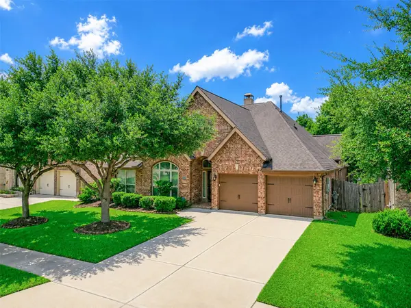 4131 N Creekmont DR, Fresno, TX 77545