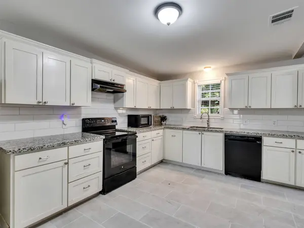 12313 23rd ST, Santa Fe, TX 77510